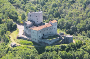 TENUTA CASTEL DELL'AQUILA Gragnola